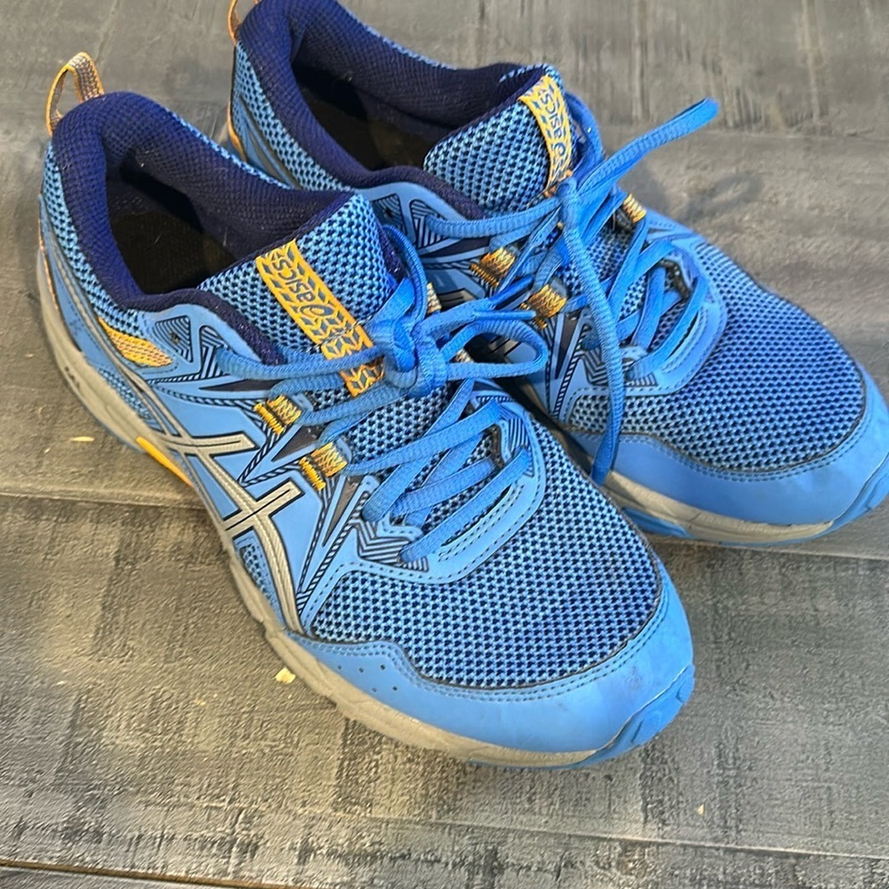 ASICS Gel-Venture 8 GS Big Kids 6 Running Shoe